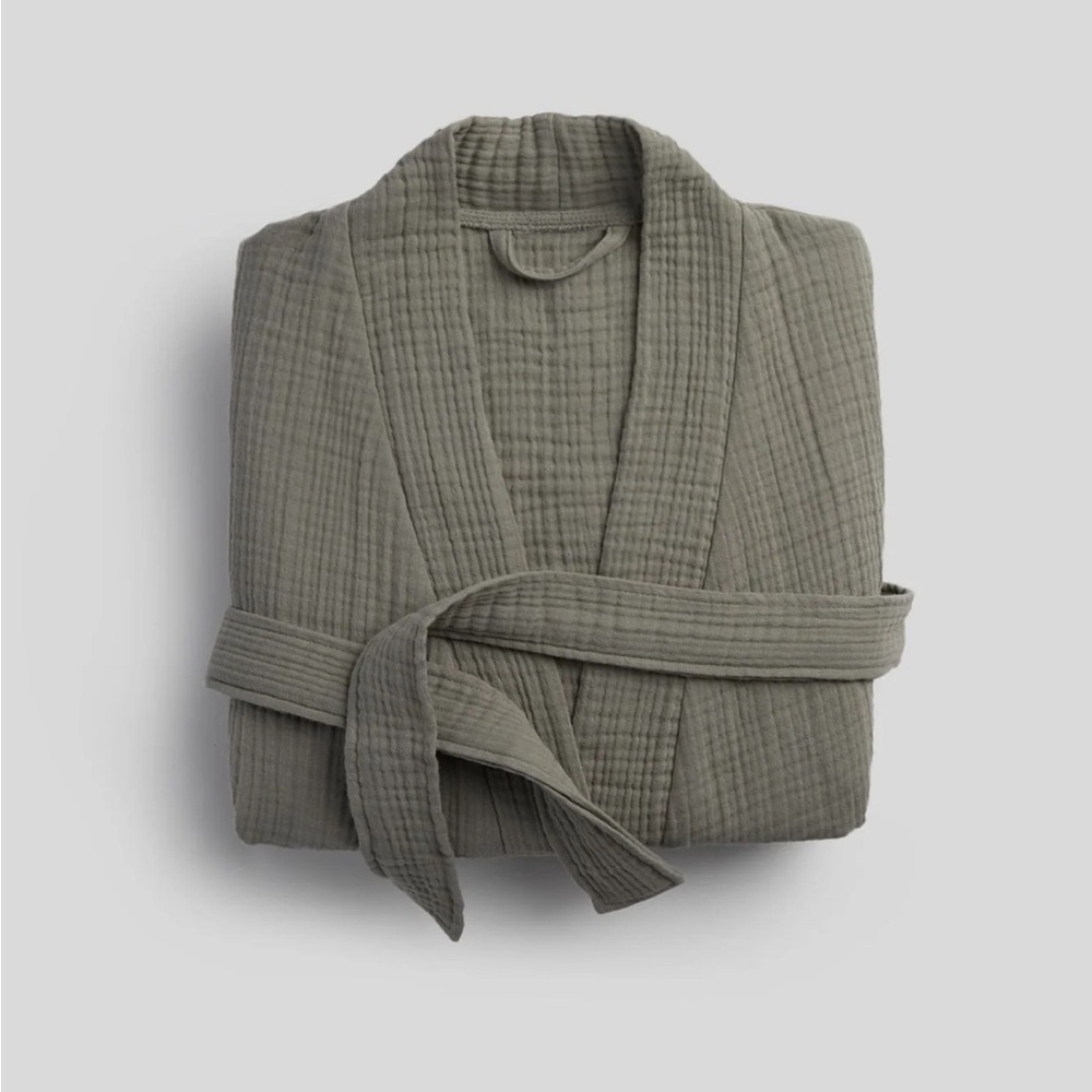 Parachute Quilted Shawl Collar Robe in Olive